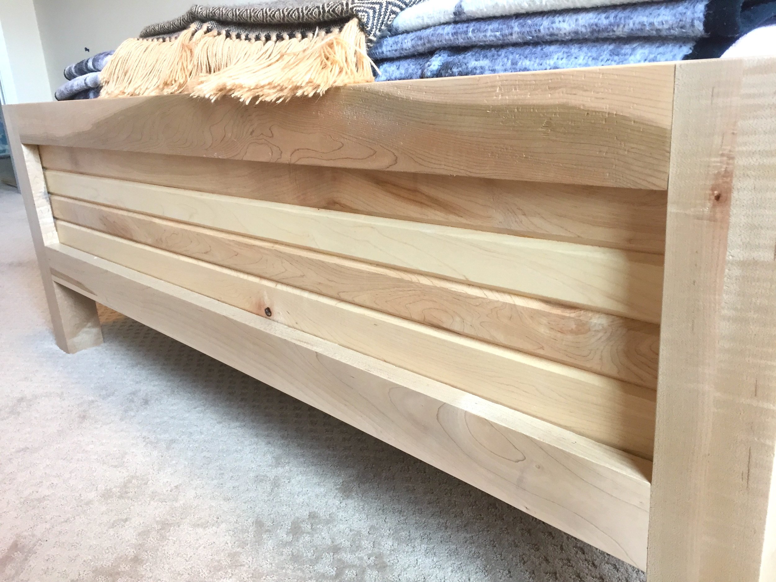 How to Choose and Maintain Wooden Bed Frames for Lasting Durability