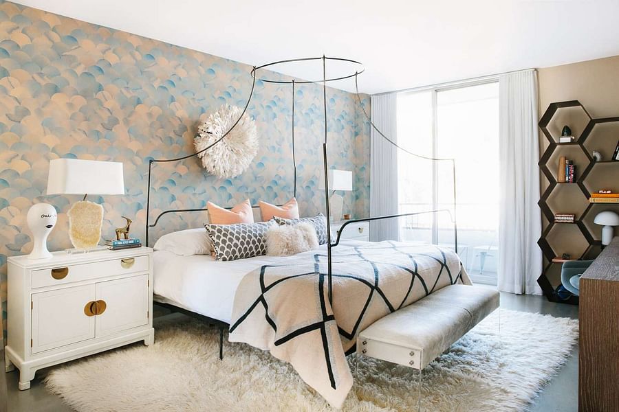 glamorous canopy bed frame
