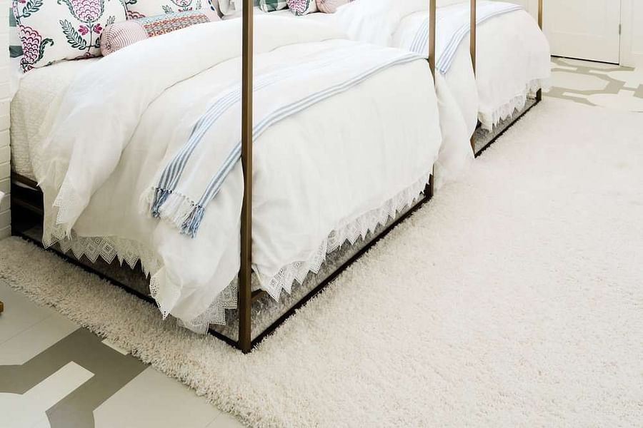 modern minimalist canopy bed frame