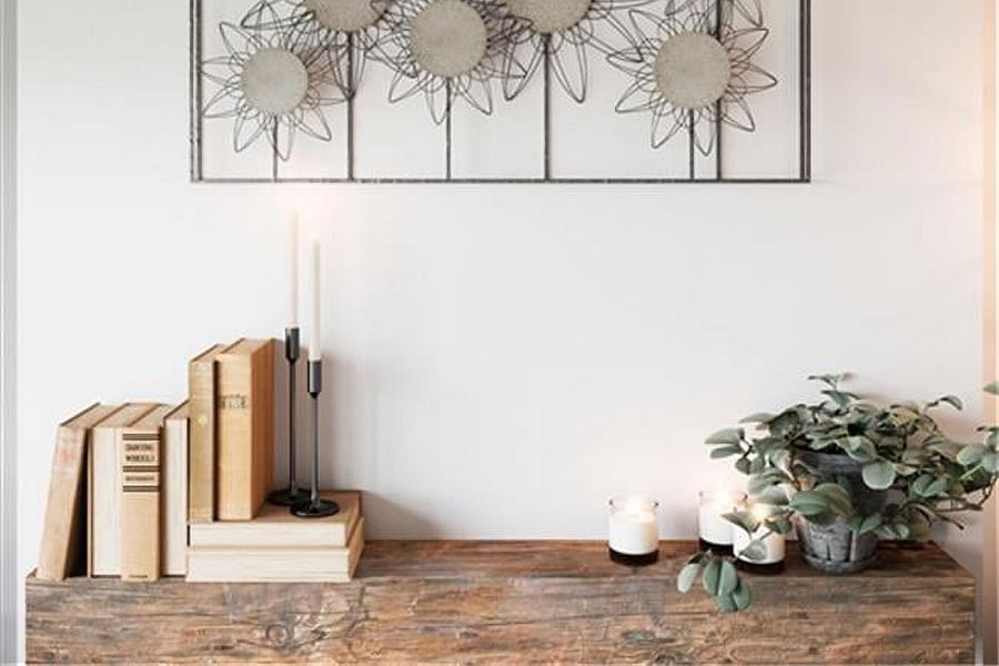 metallic home decor accents