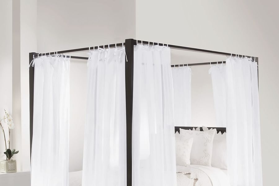canopy bed draping