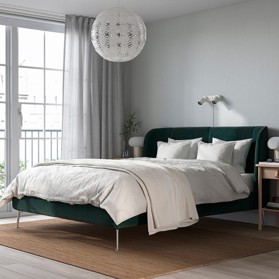 A Guide to Choosing the Right Upholstered Bed Frame for Your Bedroom